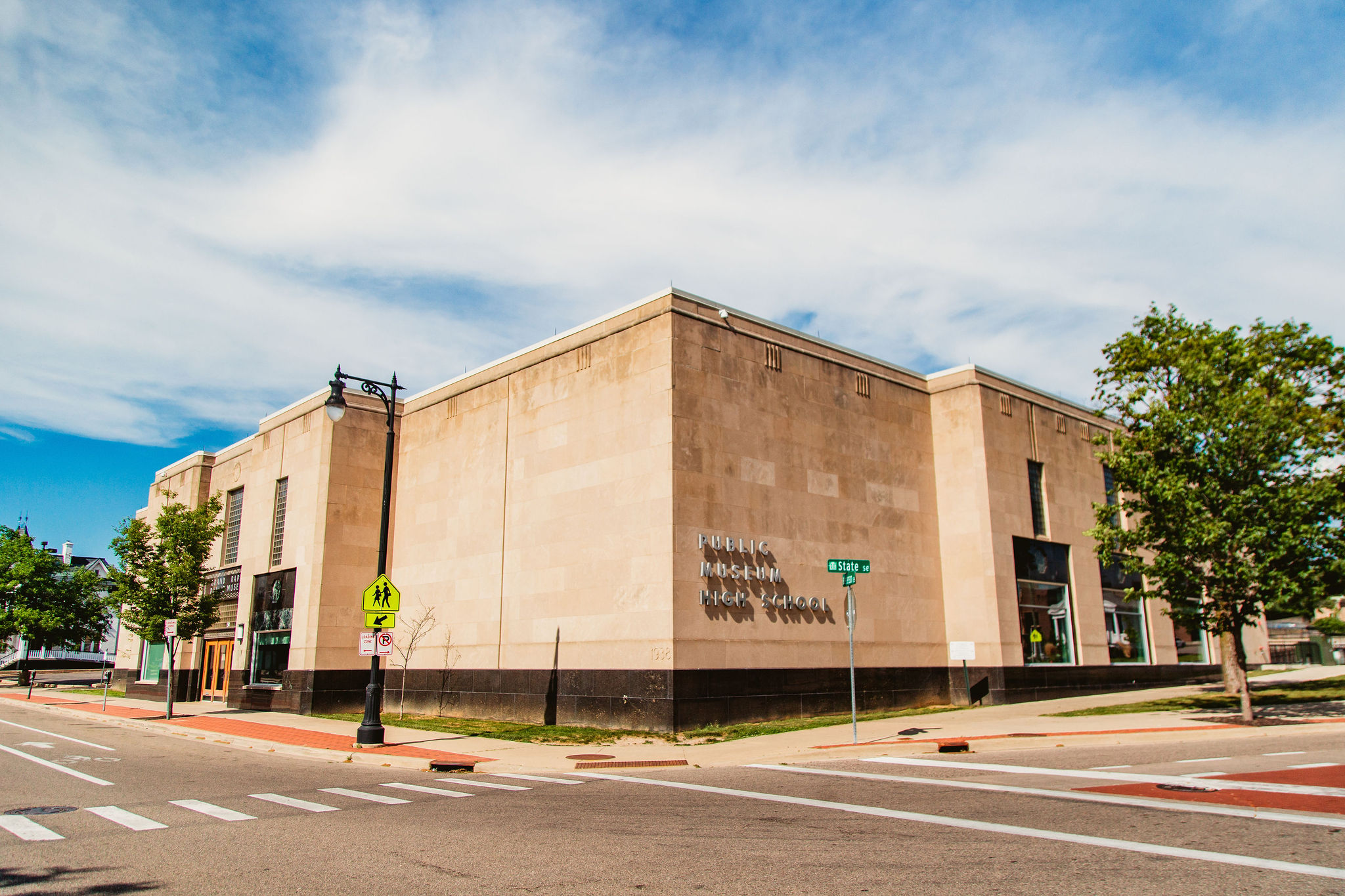 Read more about the article Grand Rapids Public Museum School